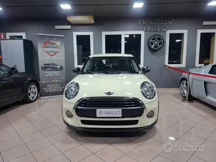 Mini Mini One 2017 photo 2