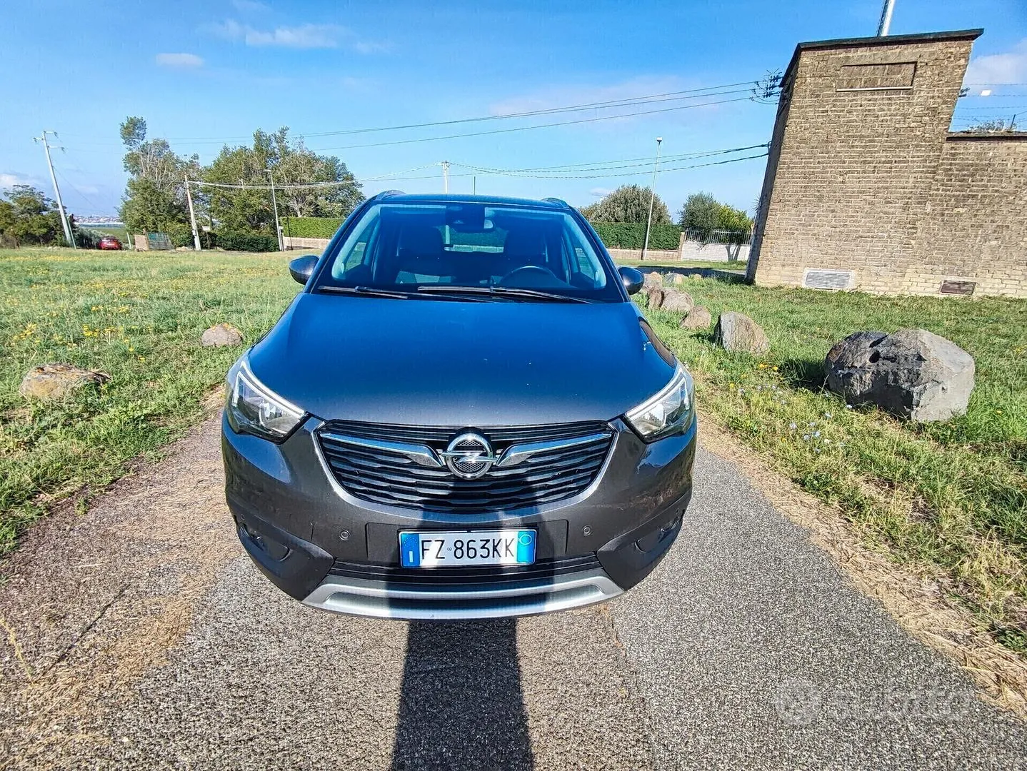 Opel Crossland X 2019 photo 2