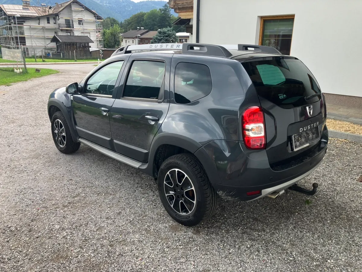 Dacia Duster 2016 photo 2