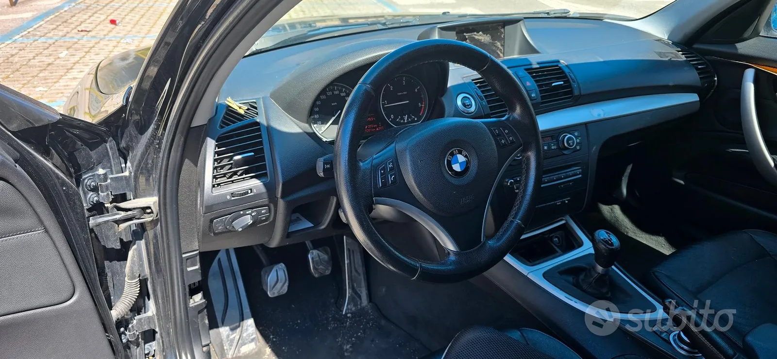 BMW 1 Series 2010 photo 4