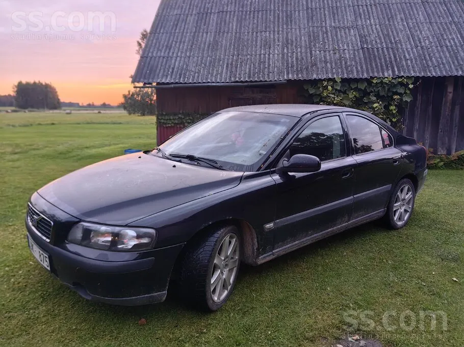 Volvo S60 2002 photo 2