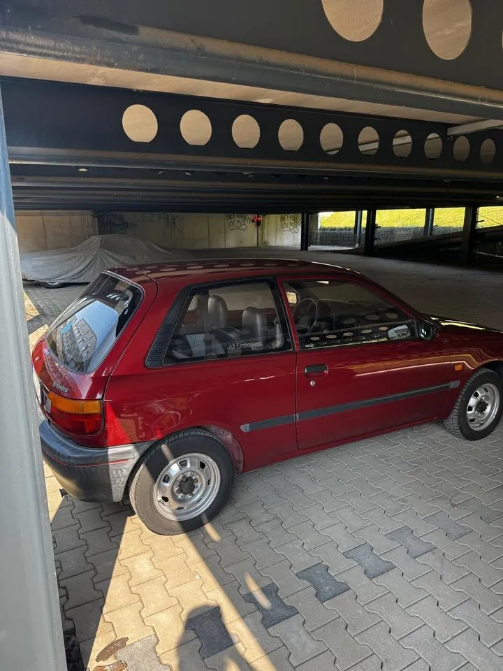 Toyota Starlet