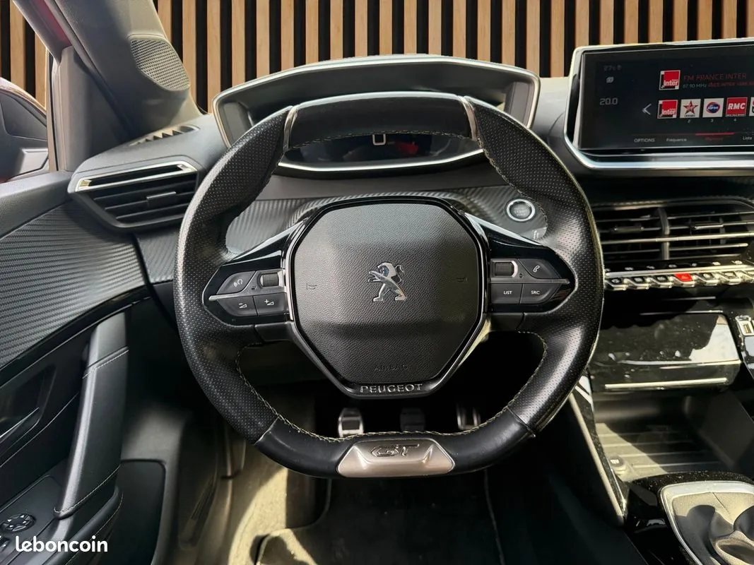 Peugeot 208 2021 photo 4