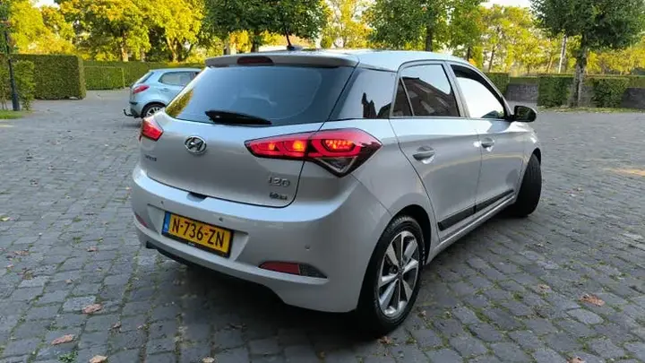 Hyundai I20 2015 photo 4