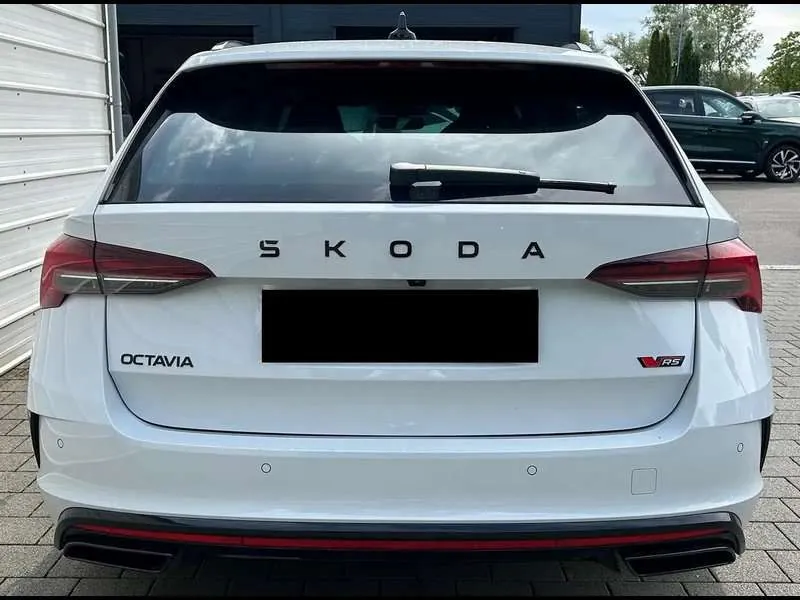 Skoda Octavia 2025 photo 5