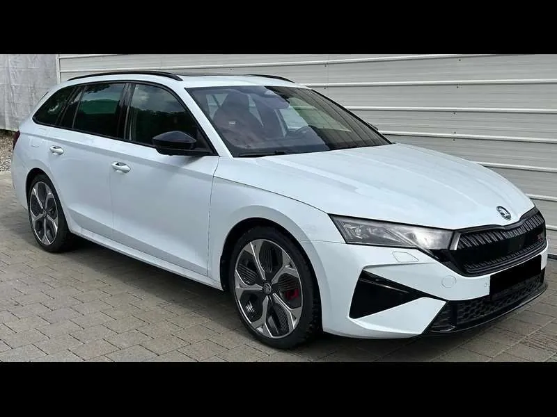 Skoda Octavia 2025 photo 2