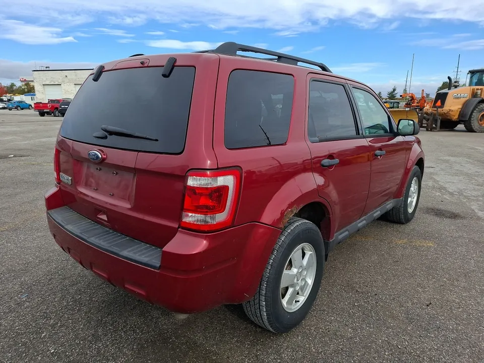 Ford Escape 2012 photo 5