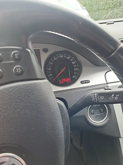 Volkswagen Passat 2008 photo 3