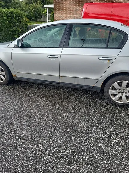 Volkswagen Passat 2008 photo 2