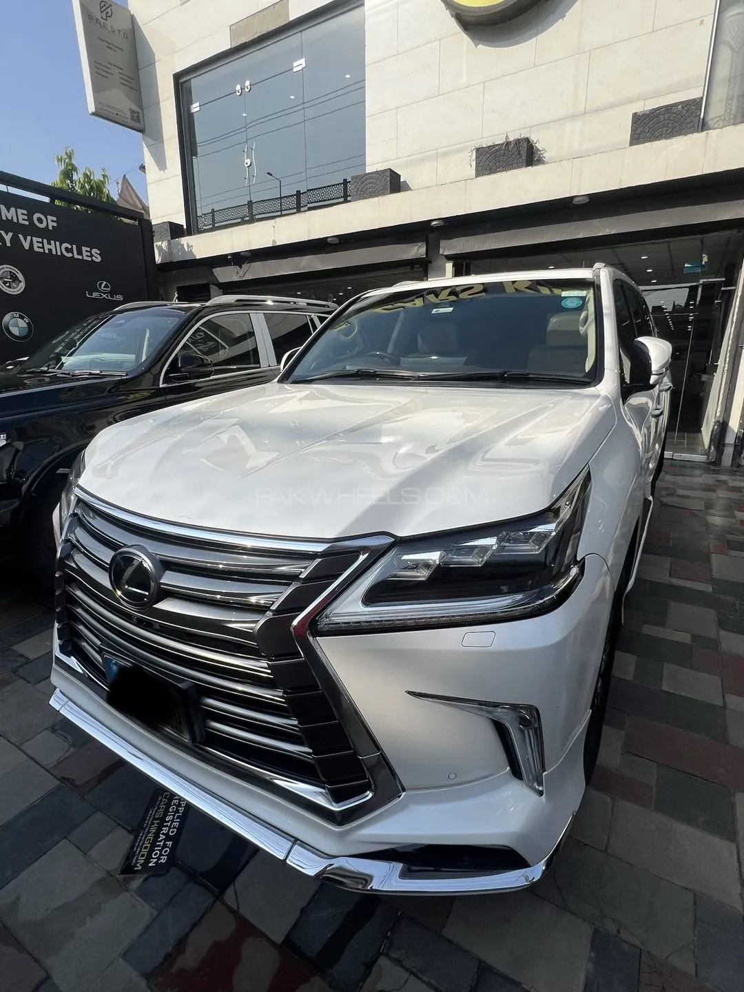 Lexus Lx