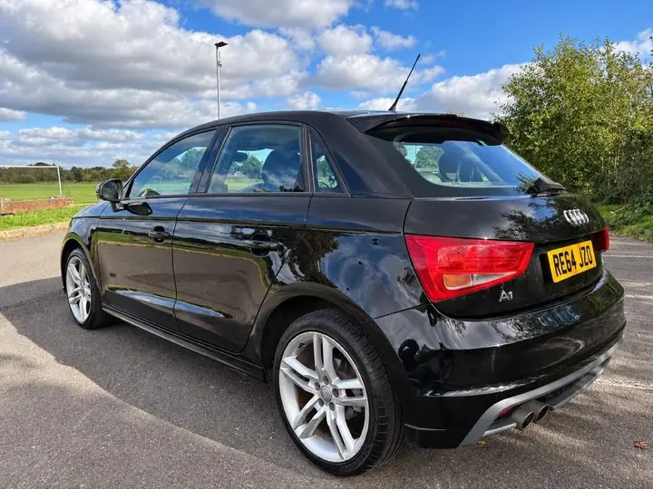 Audi A1 2014 photo 4