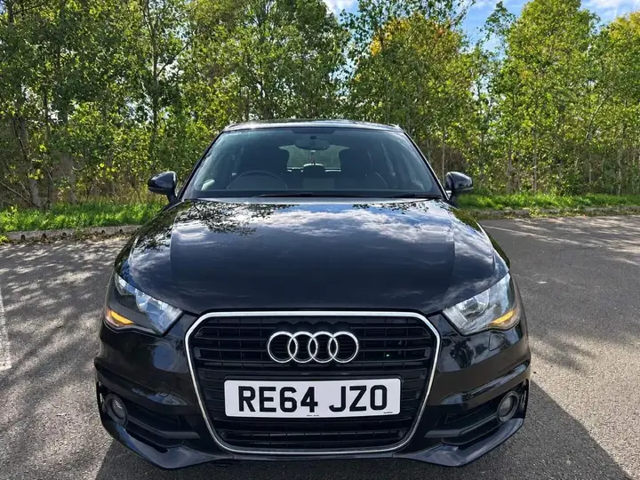 Audi A1 2014 photo 3