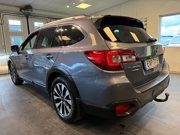 Subaru Outback 2015 photo 3