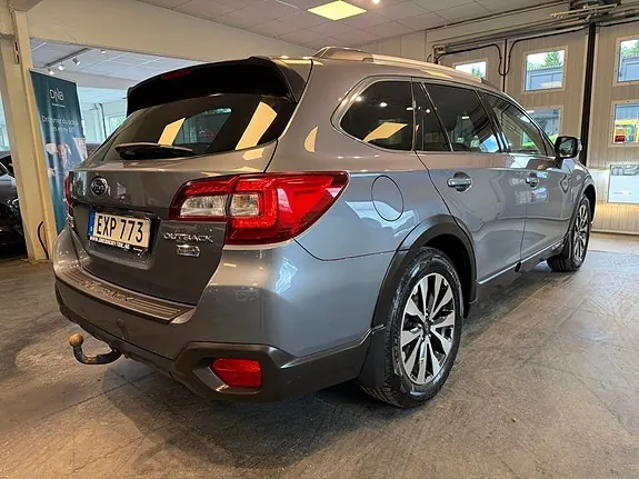 Subaru Outback 2015 photo 4