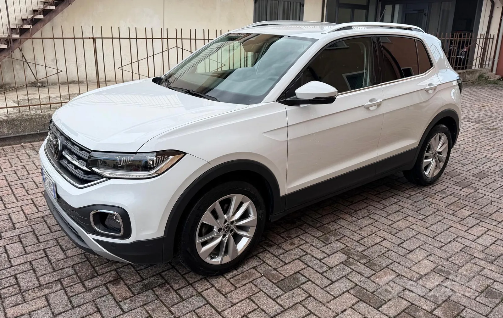 Volkswagen T-Cross 2023 photo 5