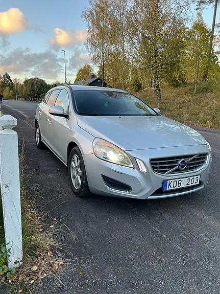 Volvo V60 2012 photo 5