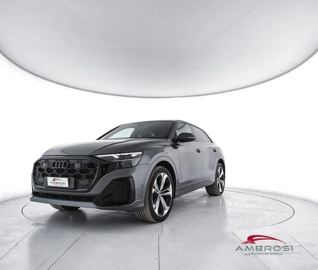 Audi Q8