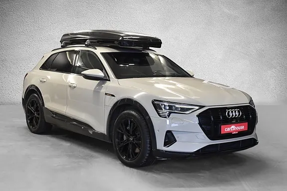 Audi E-Tron 2021 photo 2