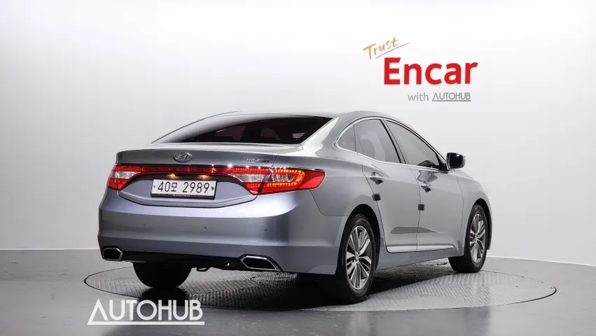 Hyundai Grandeur 2014 photo 2