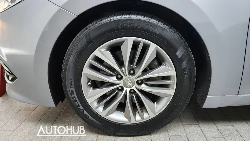 Hyundai Grandeur 2014 photo 5