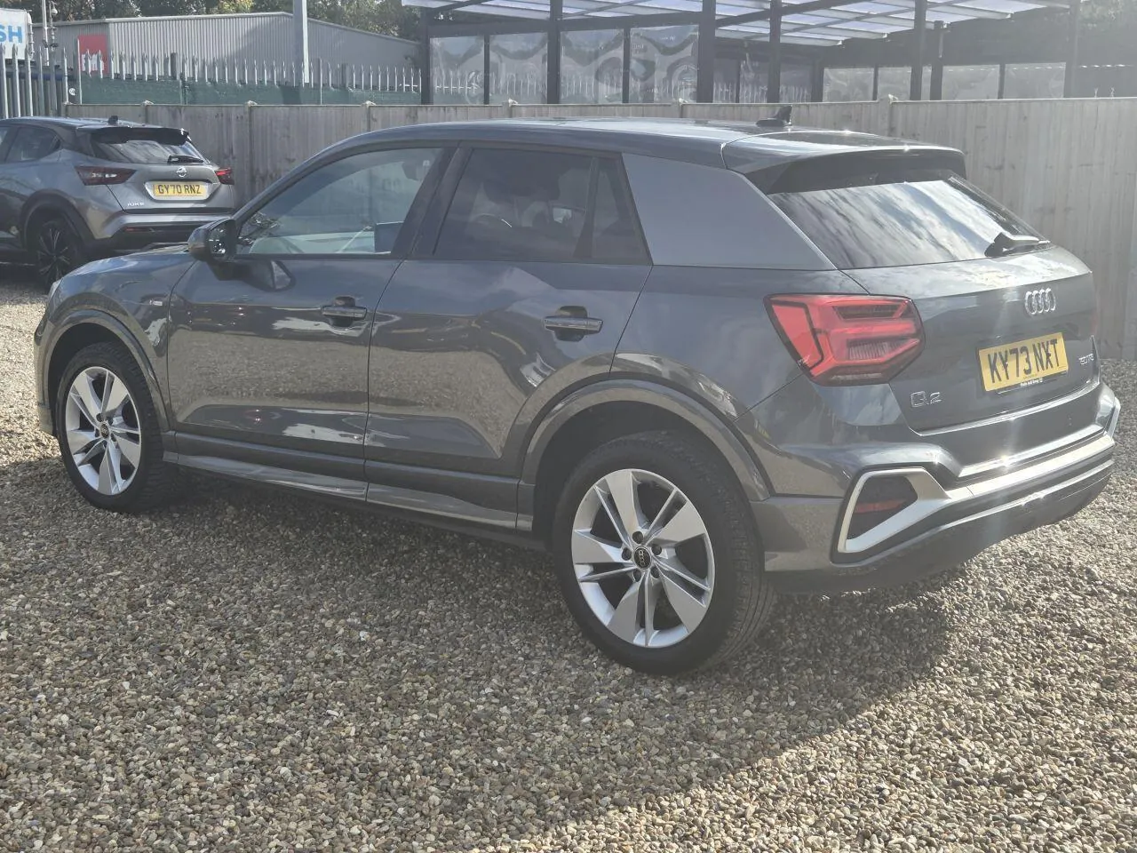 Audi Q2 2023 photo 2