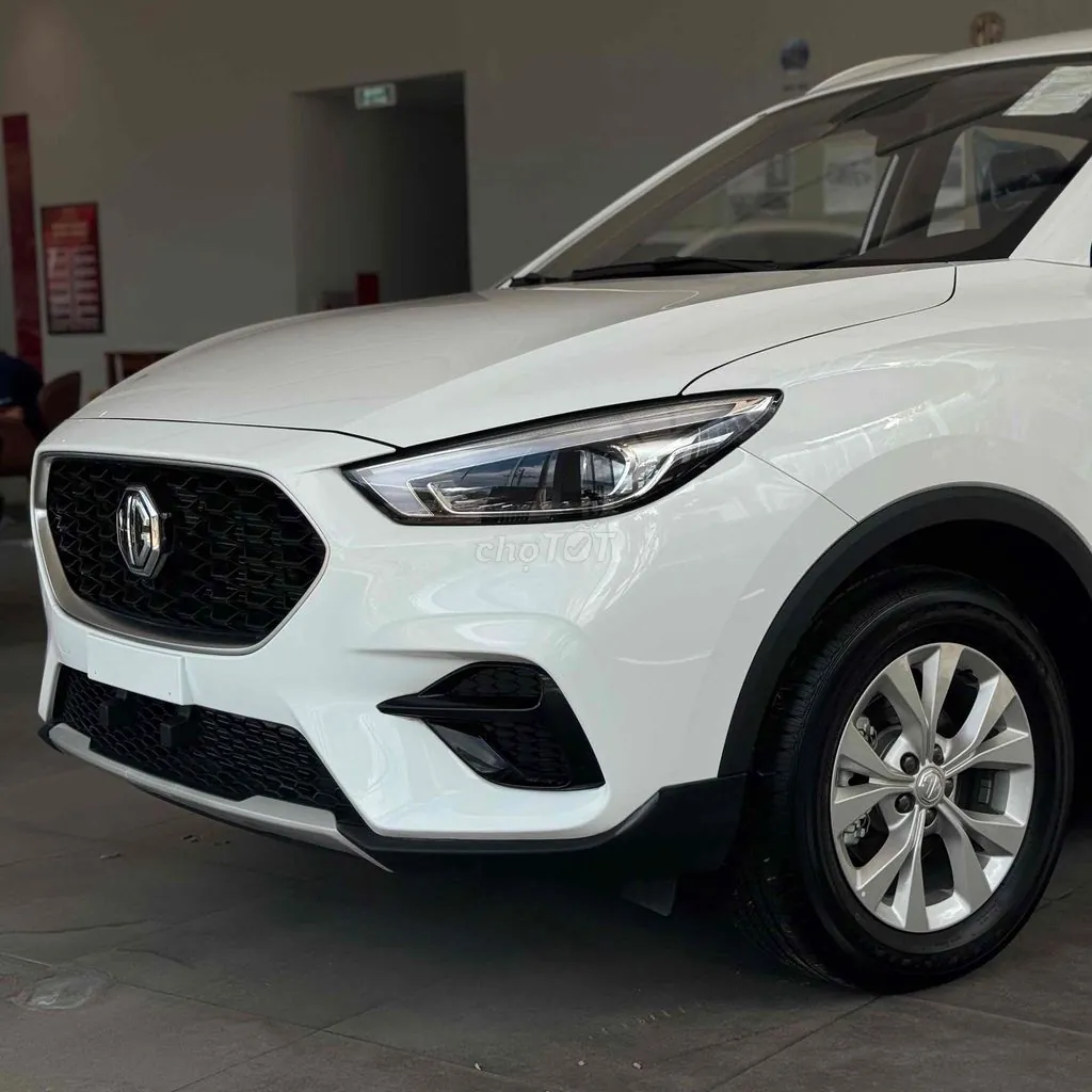 MG Zs 2025 photo 2