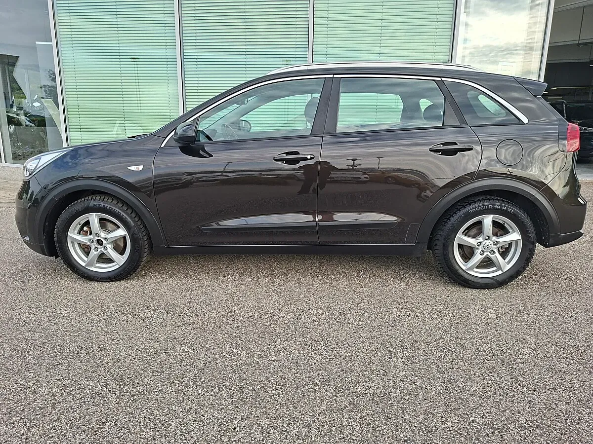 Kia Niro 2016 photo 3