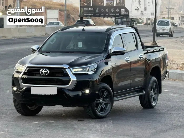 Toyota Hilux 2023 photo 5