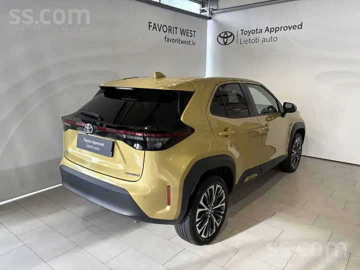 Toyota Yaris Cross 2024 photo 4