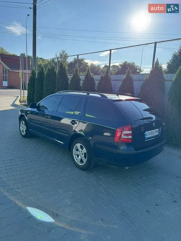 Skoda Octavia 2012 photo 4