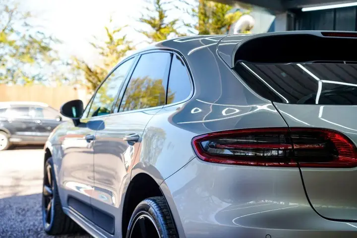 Porsche Macan 2017 photo 2