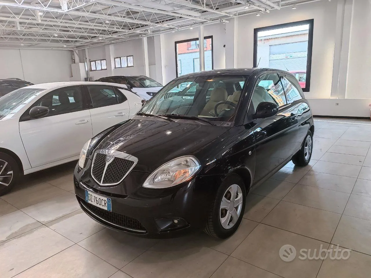 Lancia Ypsilon