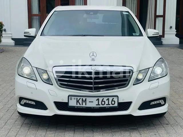 Mercedes-Benz E200 2010 photo 3
