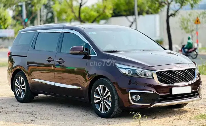 Kia Sedona 2016 photo 2