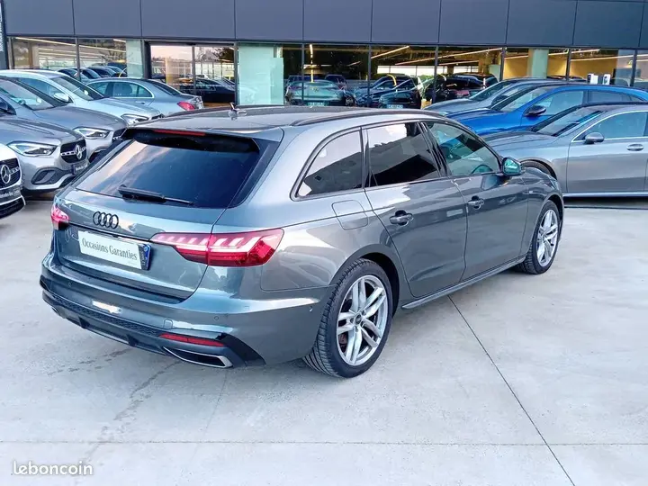 Audi A4 2024 photo 3