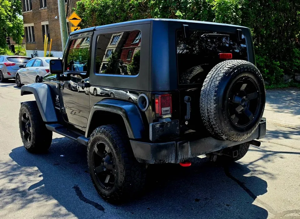 Jeep Wrangler 2010 photo 2