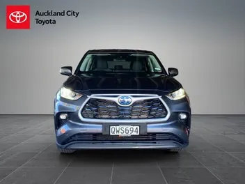 Toyota Highlander 2024 photo 3