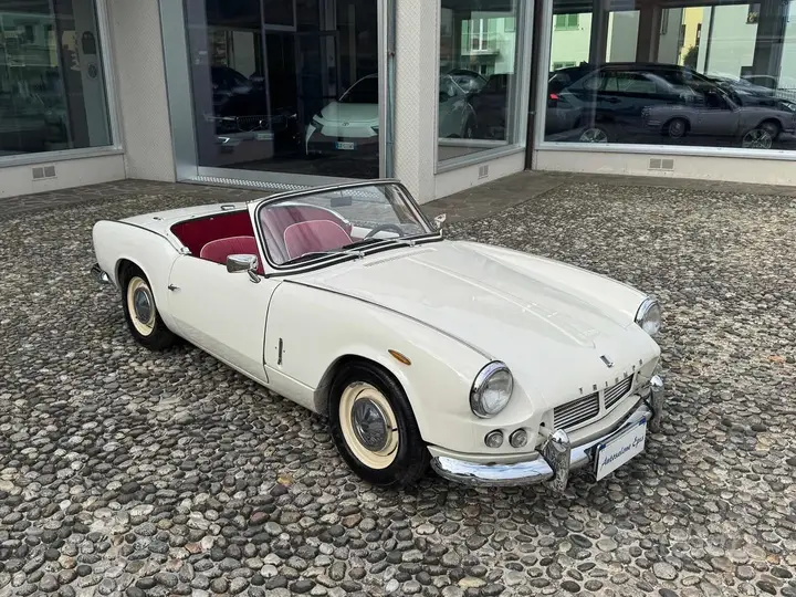 Triumph Spitfire Mk1 1960 photo 2