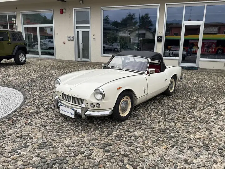 Triumph Spitfire Mk1 1960 photo 3