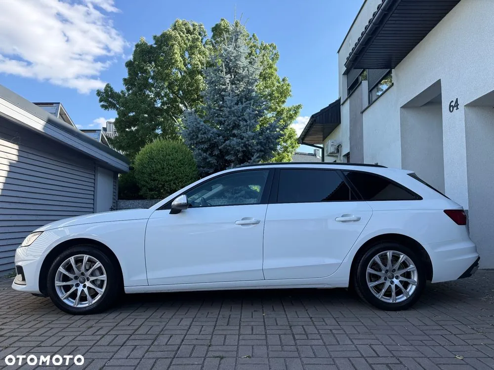 Audi A4 Avant 2021 photo 5