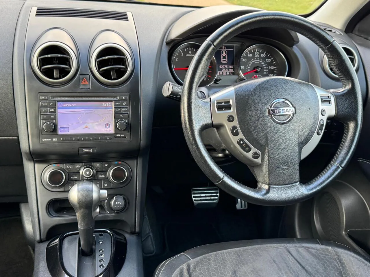 Nissan Qashqai 2013 photo 3