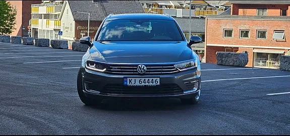 Volkswagen Passat 2016 photo 3