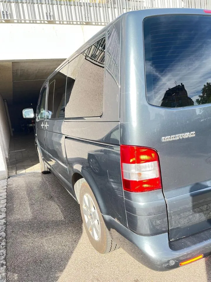 Volkswagen T5 Multivan