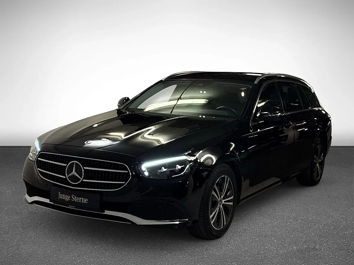 Mercedes-Benz E-Class 2023 photo 2