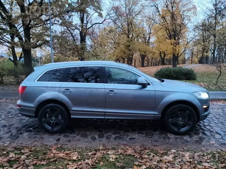 Audi Q7 2007 photo 5