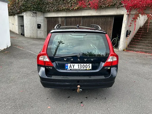 Volvo V70 2011 photo 4