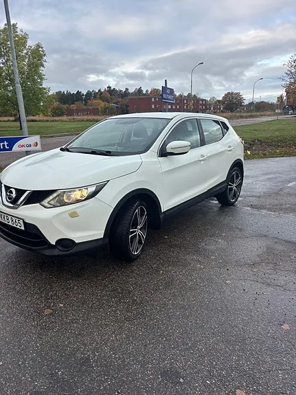 Nissan Qashqai 2014 photo 2