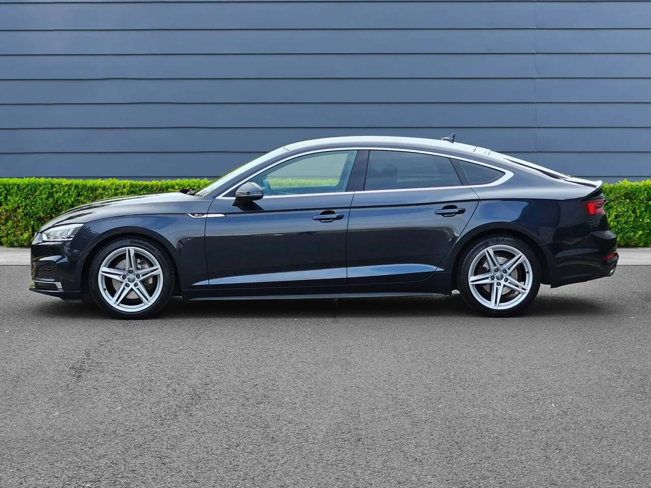 Audi A5 2017 photo 5
