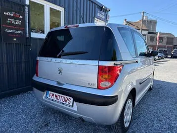 Peugeot 1007 2006 photo 3
