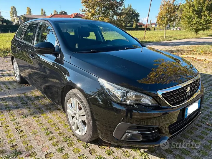 Peugeot 308 Sw 2018 photo 2
